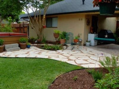 Floating patio
