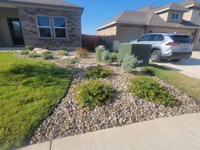 Bulverde, TX landscaping example